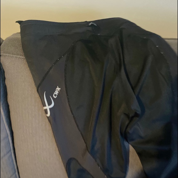 Supportive running tights - Picture 3 of 3